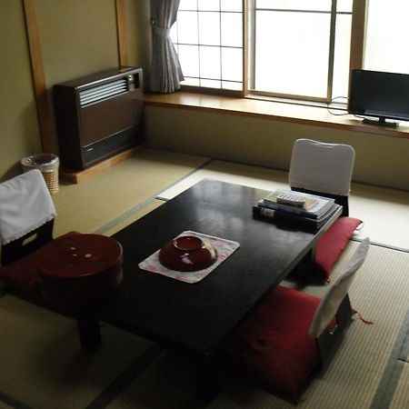 Ryokan Warabino Hotel Takayama  Buitenkant foto